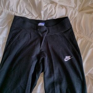 nike joggers